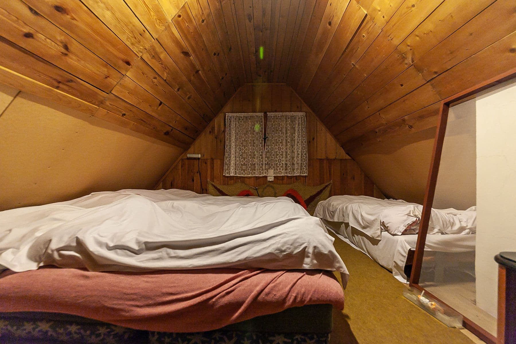 Prodej chaty, chalupy 16 m², pozemek 591 m², Krhanice, Krhanice, Středočeský kraj Prodej chaty, chalupy 16 m², pozemek 591 m², Krhanice, Krhanice, Středočeský kraj