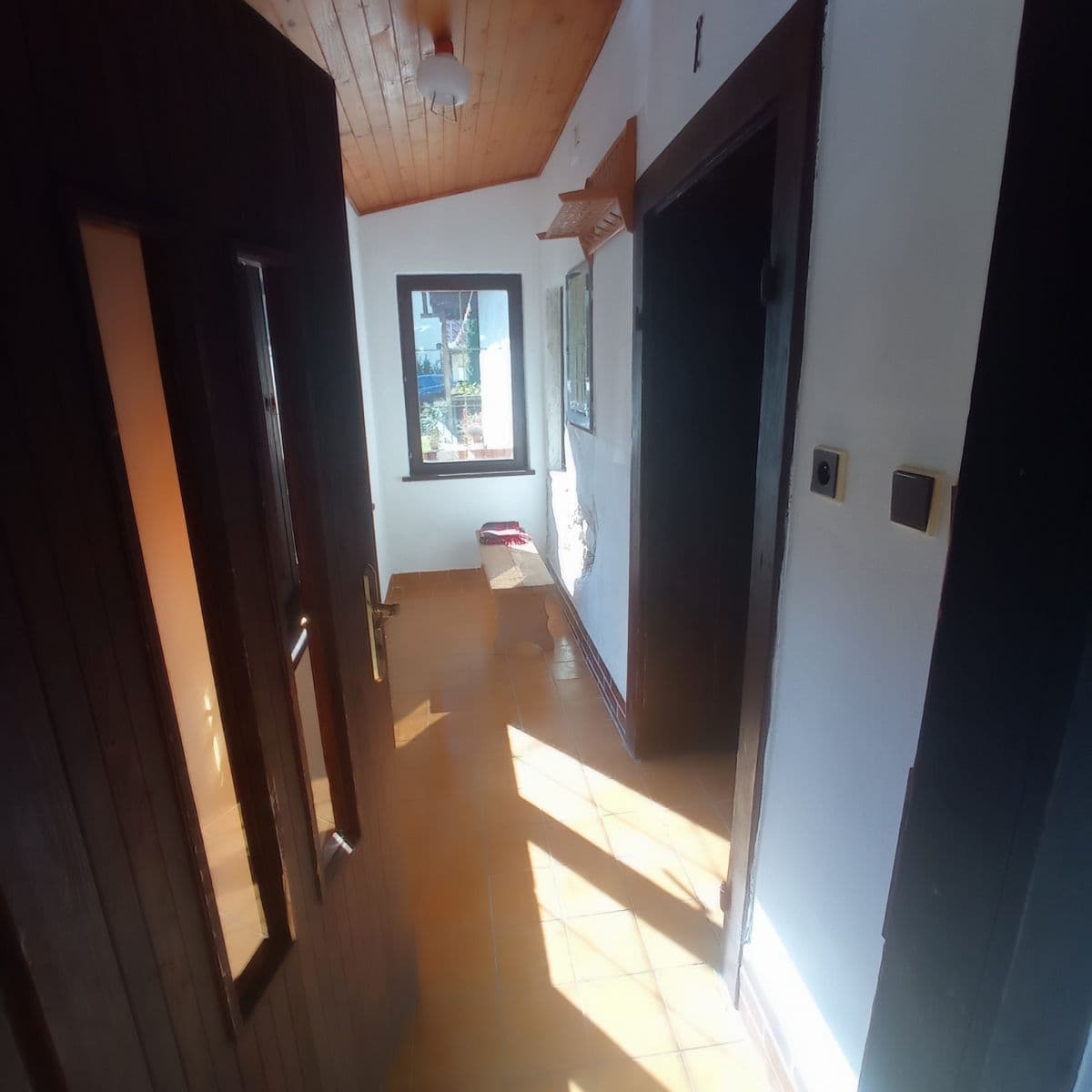 Prodej chaty, chalupy 80 m², pozemek 450 m², Staré Hory, Banskobystrický kraj Prodej chaty, chalupy 80 m², pozemek 450 m², Staré Hory, Banskobystrický kraj