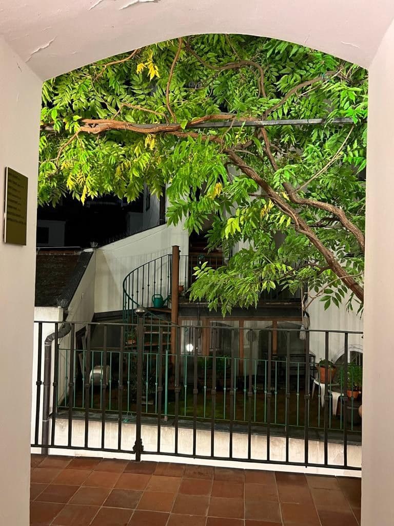 Pronájem bytu 40 m², Mostecká, Praha, Praha Pronájem bytu 40 m², Mostecká, Praha, Praha