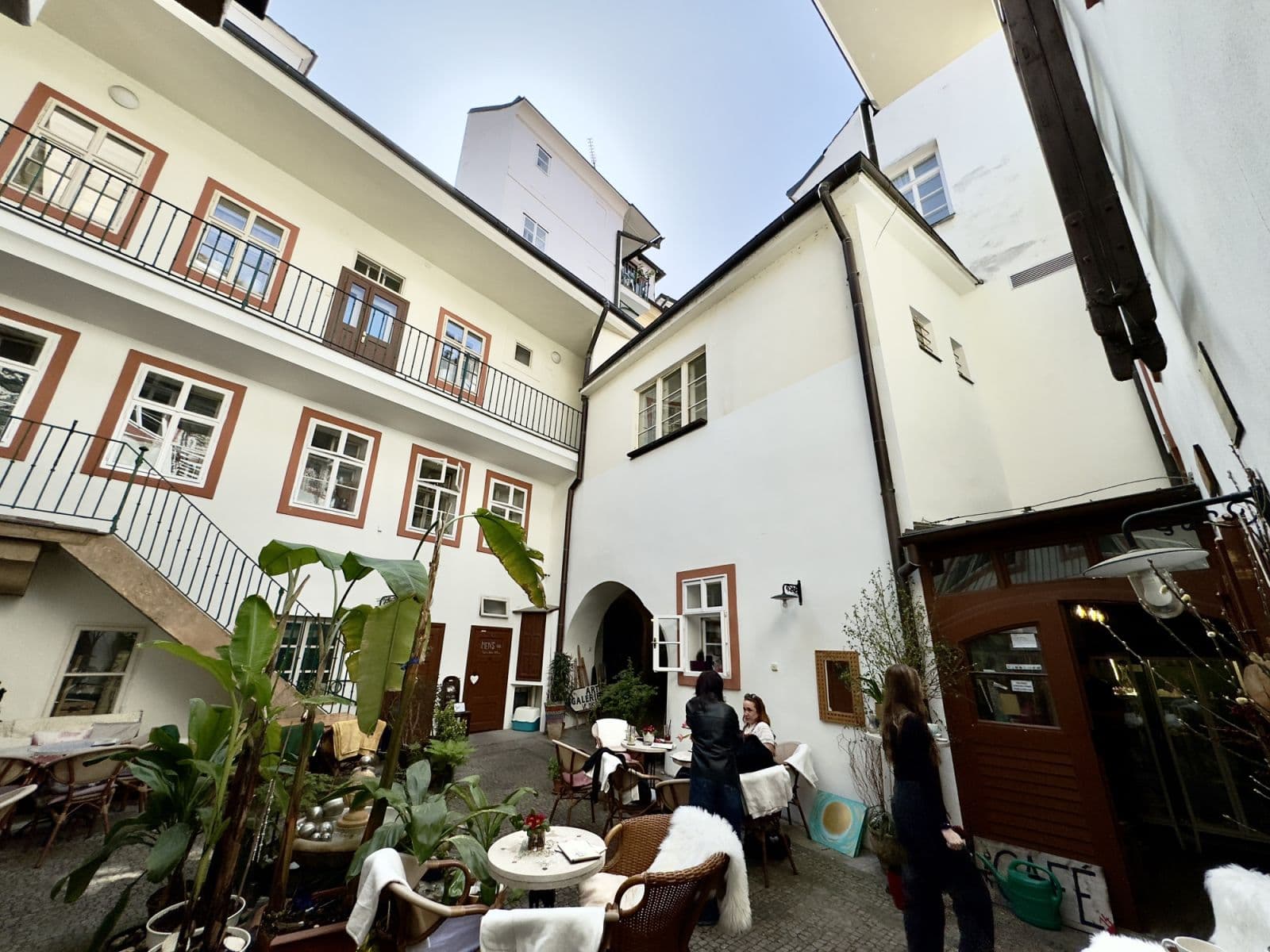 Pronájem bytu 40 m², Mostecká, Praha, Praha Pronájem bytu 40 m², Mostecká, Praha, Praha