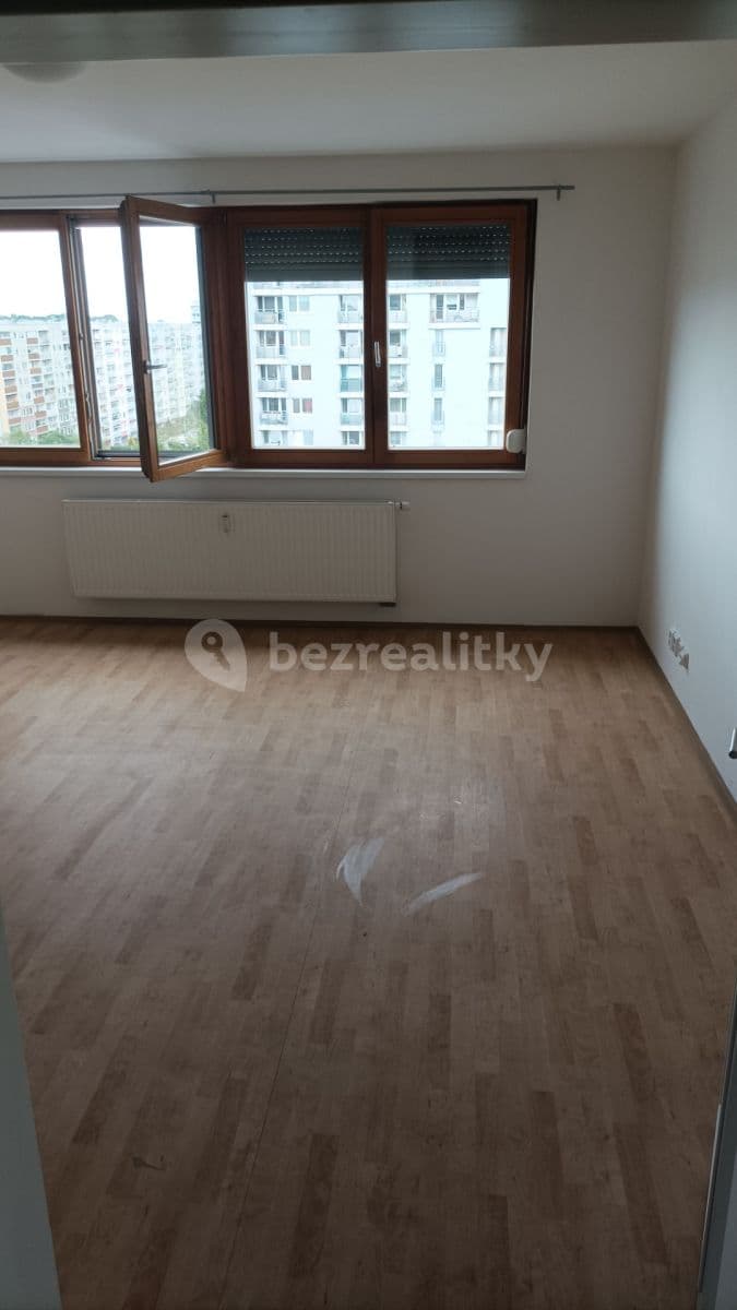 Pronájem bytu 1+kk 34 m², Sluneční náměstí, Praha, Praha Pronájem bytu 1+kk 34 m², Sluneční náměstí, Praha, Praha