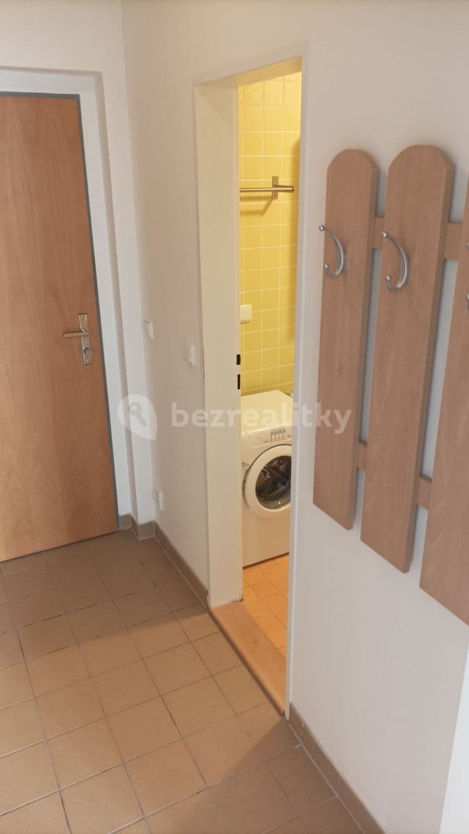 Pronájem bytu 1+kk 34 m², Sluneční náměstí, Praha, Praha Pronájem bytu 1+kk 34 m², Sluneční náměstí, Praha, Praha
