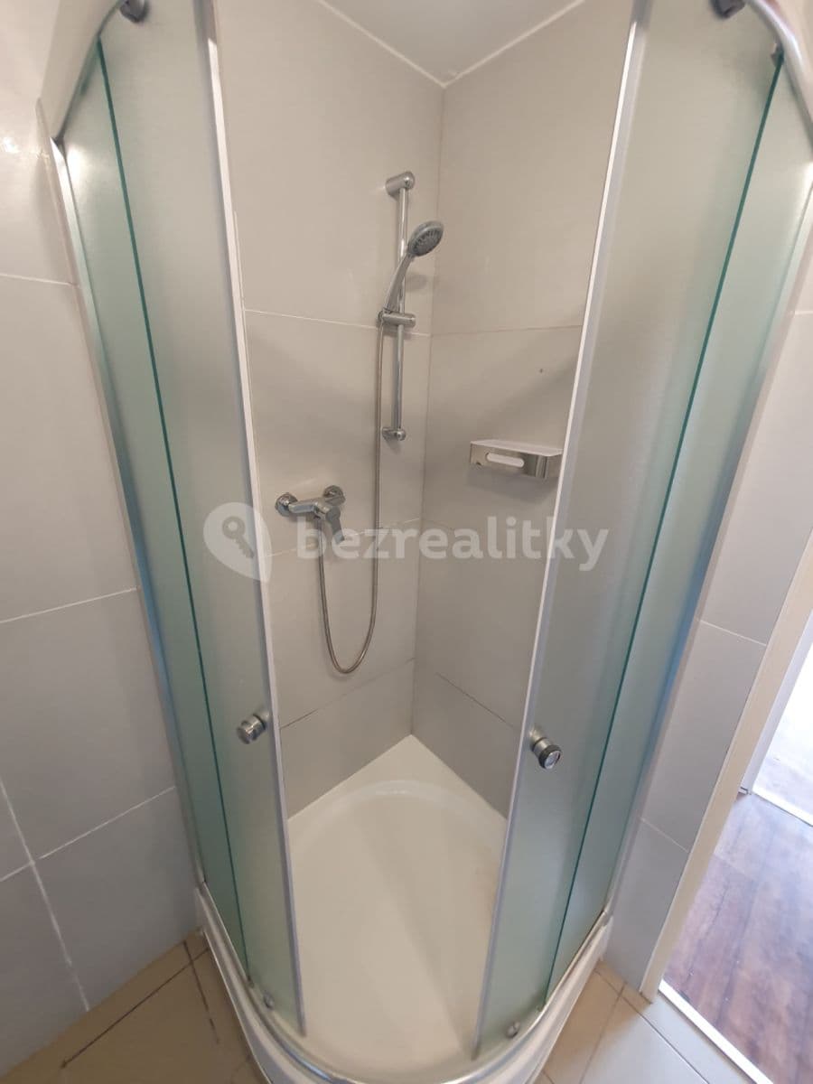 Pronájem bytu 2+kk 45 m², Bronzová, Praha, Praha Pronájem bytu 2+kk 45 m², Bronzová, Praha, Praha