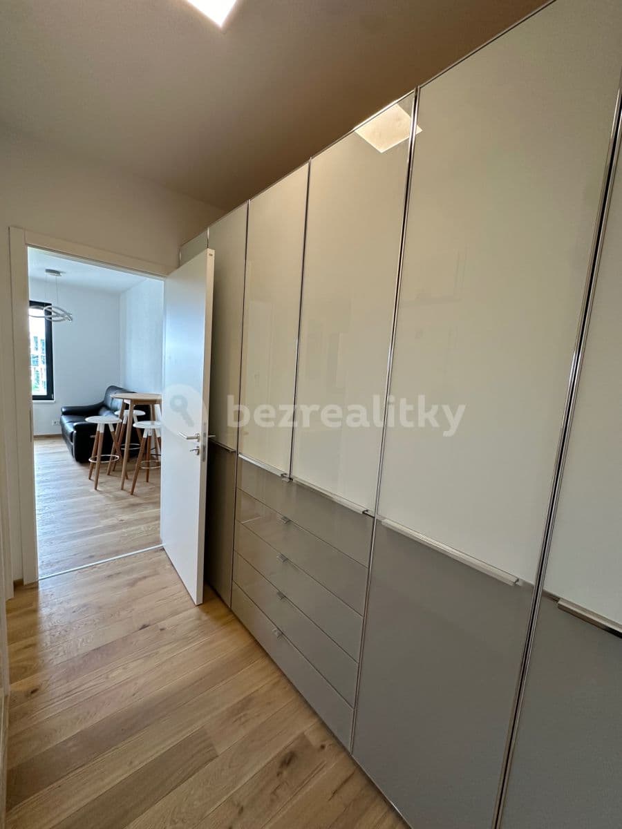 Pronájem bytu 2+kk 40 m², Růžodolská, Praha, Praha Pronájem bytu 2+kk 40 m², Růžodolská, Praha, Praha