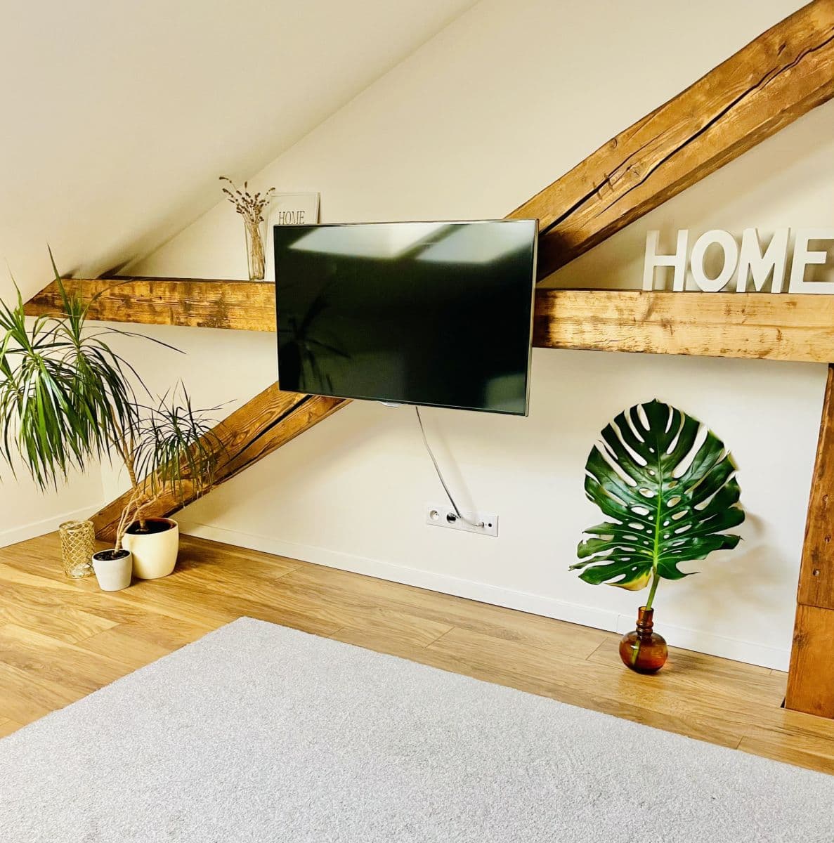 Pronájem bytu 55 m², Bulharská, Praha, Praha Pronájem bytu 55 m², Bulharská, Praha, Praha