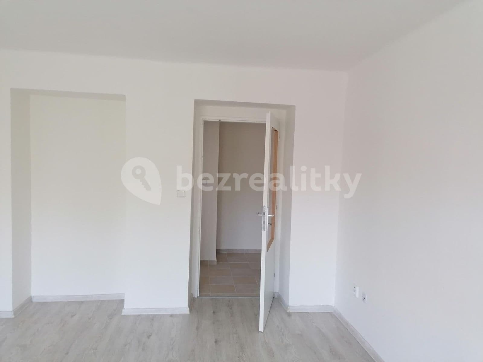Pronájem bytu 2+1 52 m², Dvouletky, Ostrava, Moravskoslezský kraj Pronájem bytu 2+1 52 m², Dvouletky, Ostrava, Moravskoslezský kraj