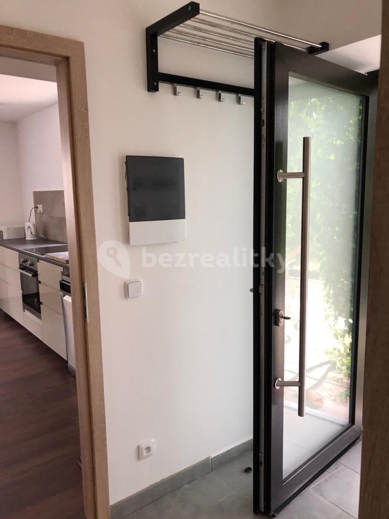 Pronájem bytu 2+kk 58 m², Za Mlýnem, Hostivice, Středočeský kraj Pronájem bytu 2+kk 58 m², Za Mlýnem, Hostivice, Středočeský kraj