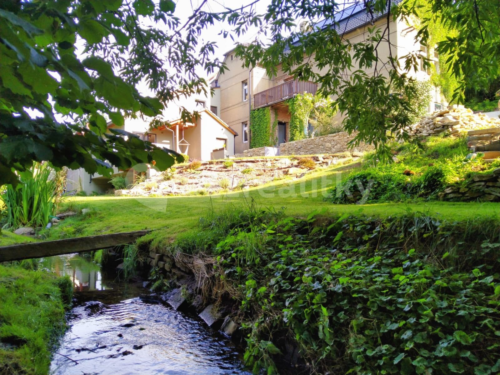 Pronájem bytu 2+kk 58 m², Za Mlýnem, Hostivice, Středočeský kraj Pronájem bytu 2+kk 58 m², Za Mlýnem, Hostivice, Středočeský kraj