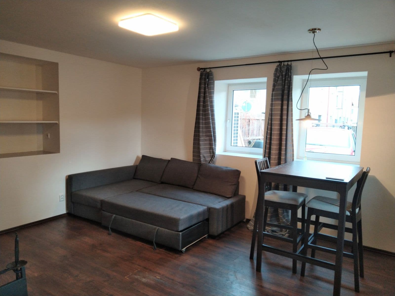 Pronájem bytu 2+kk 58 m², Za Mlýnem, Hostivice, Středočeský kraj Pronájem bytu 2+kk 58 m², Za Mlýnem, Hostivice, Středočeský kraj