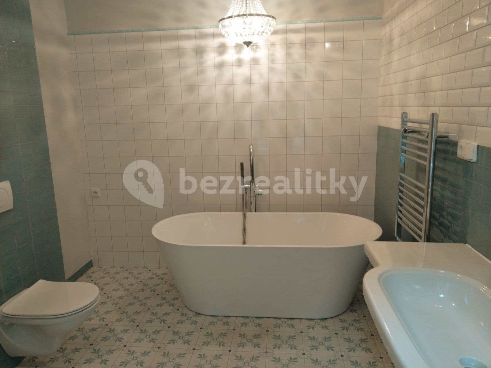 Pronájem bytu 2+kk 74 m², Za Mlýnem, Hostivice, Středočeský kraj Pronájem bytu 2+kk 74 m², Za Mlýnem, Hostivice, Středočeský kraj