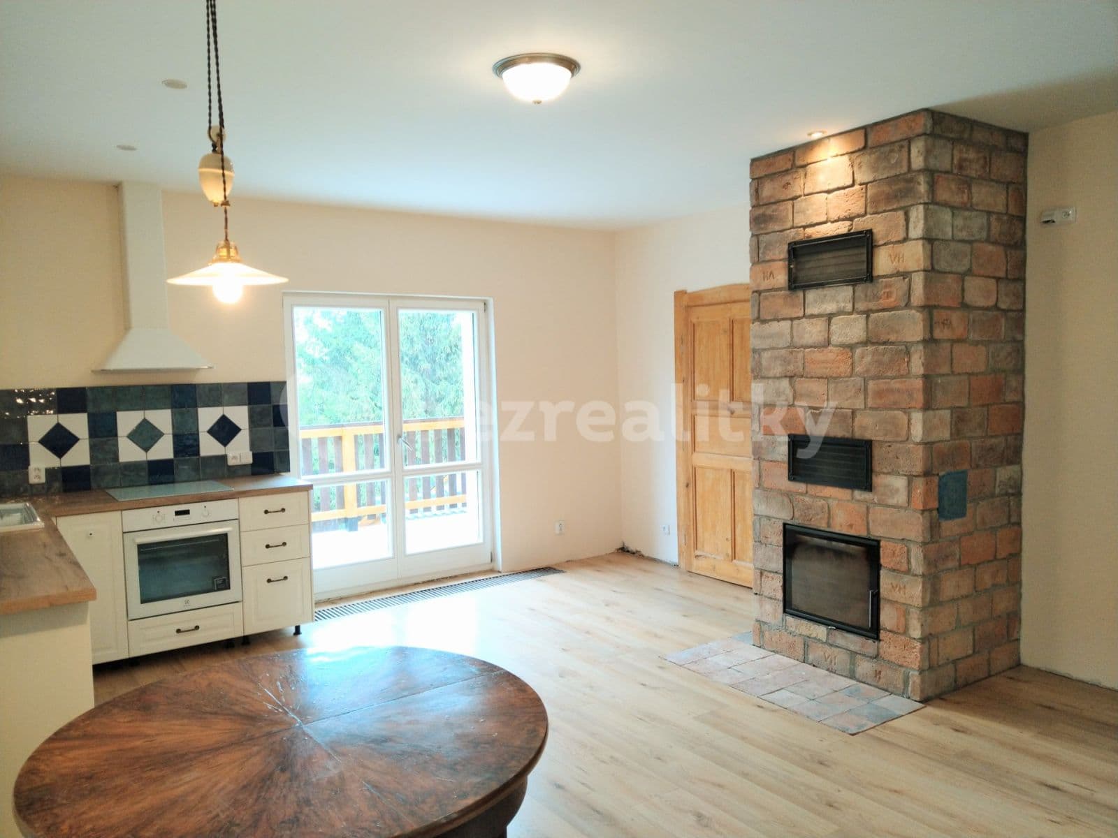 Pronájem bytu 2+kk 74 m², Za Mlýnem, Hostivice, Středočeský kraj Pronájem bytu 2+kk 74 m², Za Mlýnem, Hostivice, Středočeský kraj