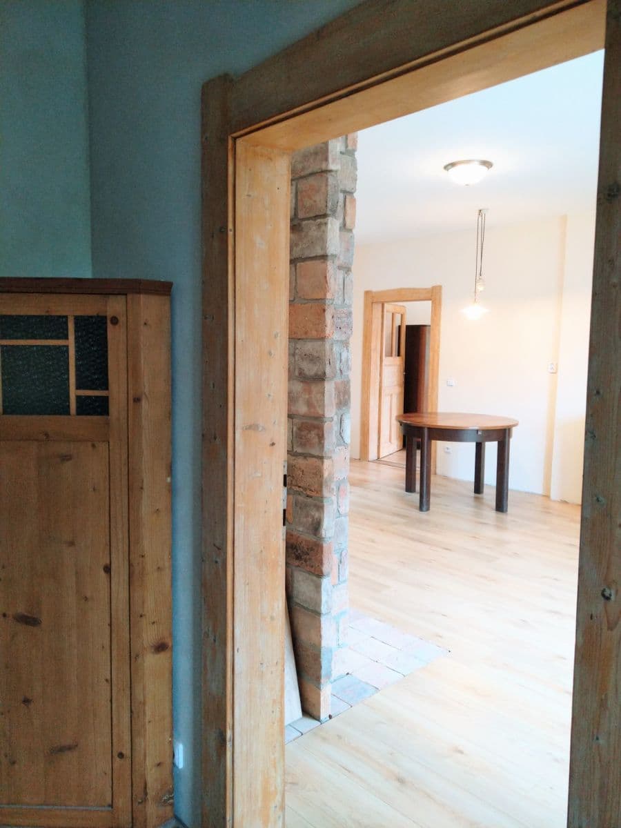 Pronájem bytu 2+kk 74 m², Za Mlýnem, Hostivice, Středočeský kraj Pronájem bytu 2+kk 74 m², Za Mlýnem, Hostivice, Středočeský kraj