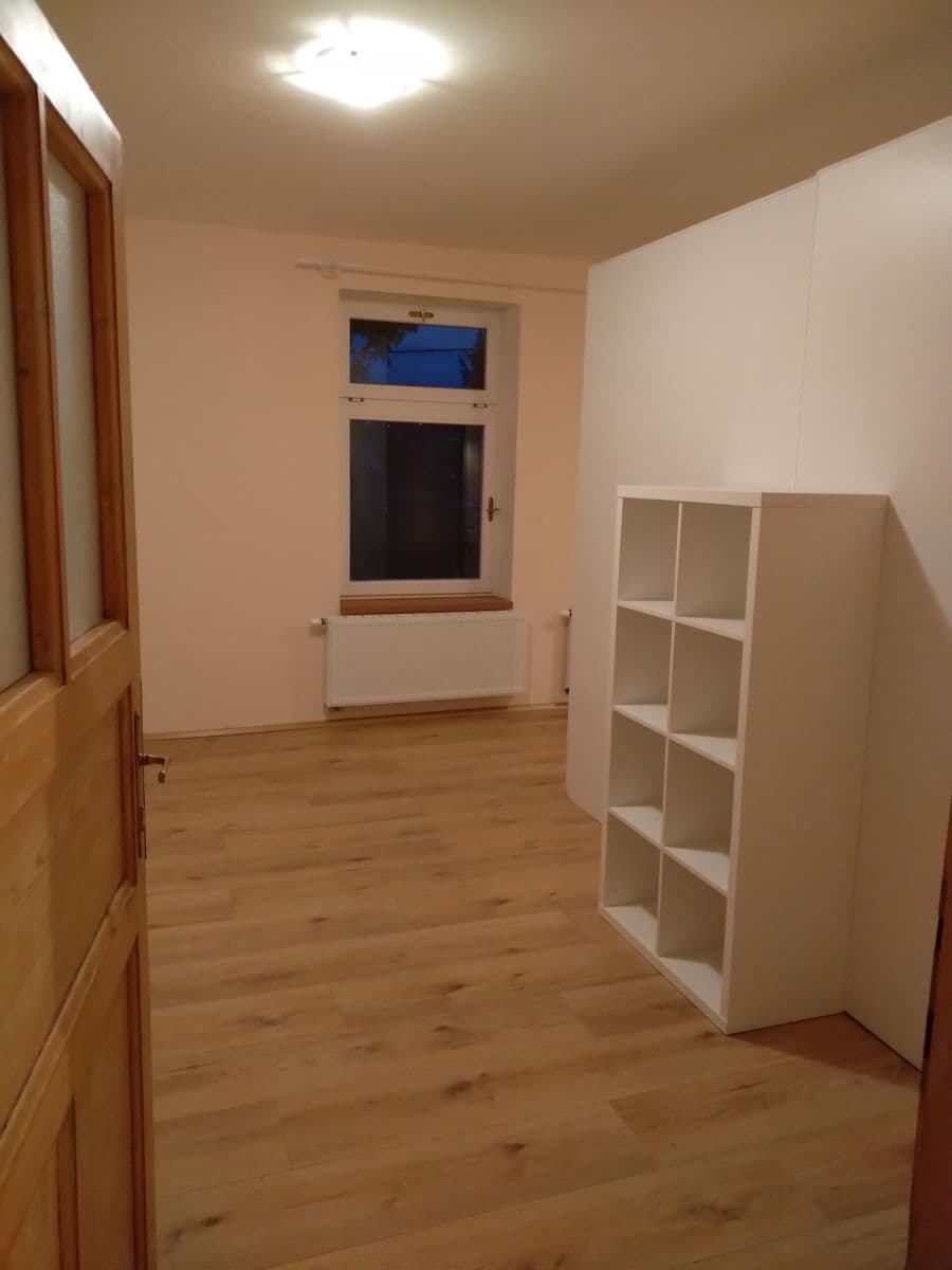Pronájem bytu 2+kk 74 m², Za Mlýnem, Hostivice, Středočeský kraj Pronájem bytu 2+kk 74 m², Za Mlýnem, Hostivice, Středočeský kraj