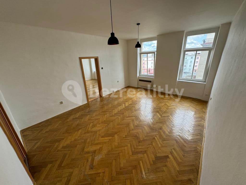 Pronájem bytu 3+1 80 m², Husova, Olomouc, Olomoucký kraj Pronájem bytu 3+1 80 m², Husova, Olomouc, Olomoucký kraj