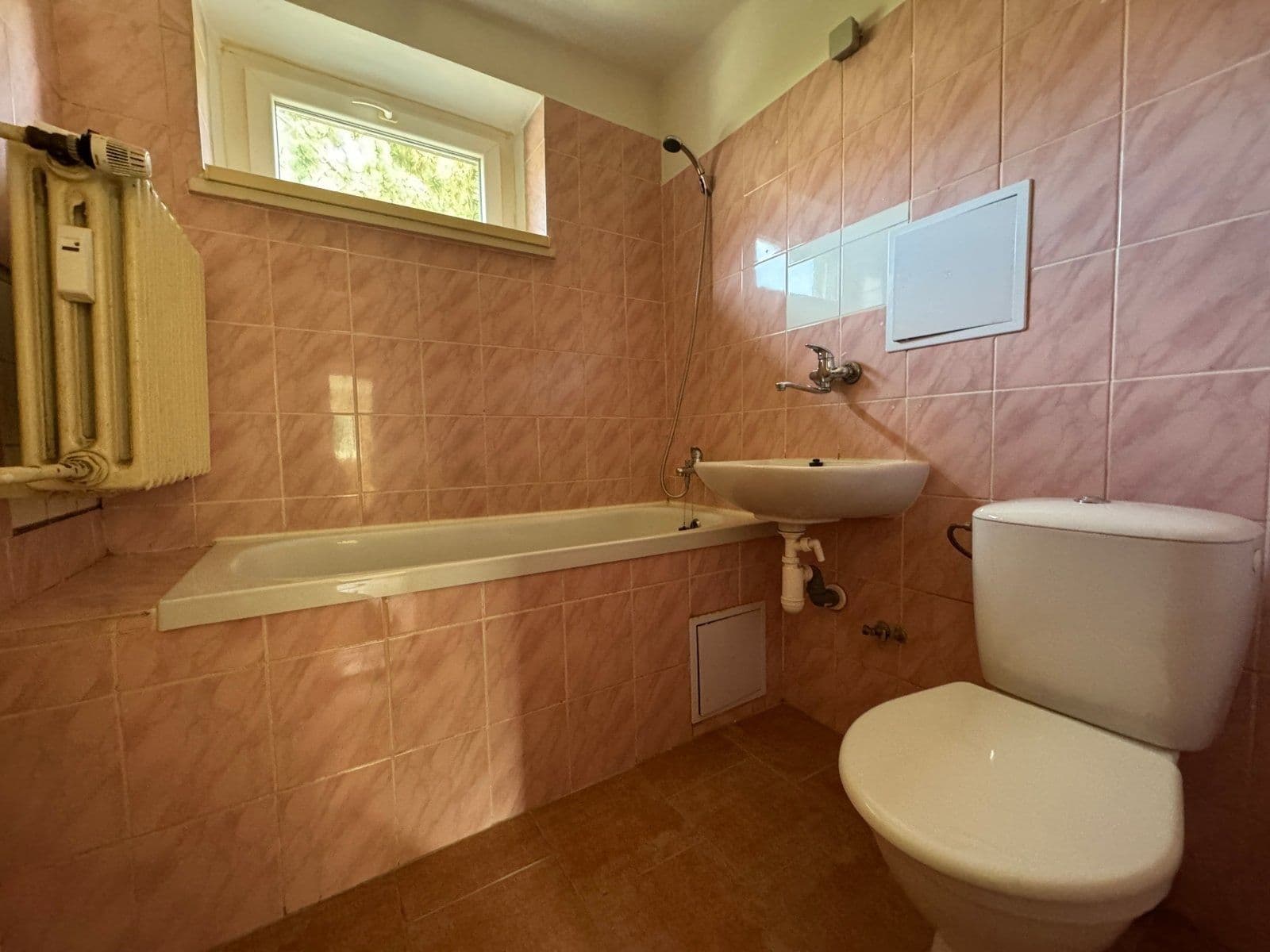 Pronájem bytu 2+1 47 m², Sapíkova, Karviná, Moravskoslezský kraj Pronájem bytu 2+1 47 m², Sapíkova, Karviná, Moravskoslezský kraj