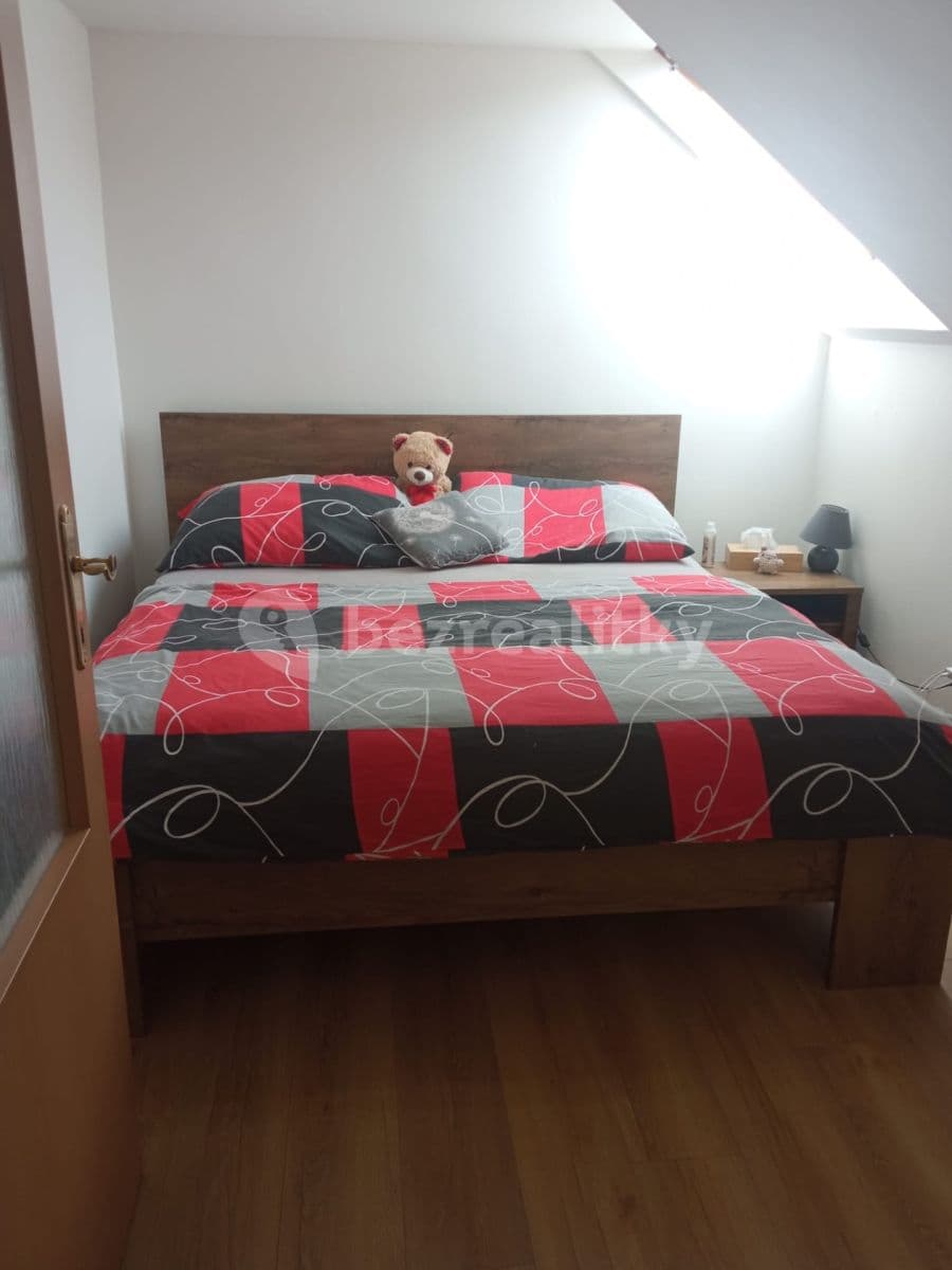 Pronájem bytu 5+1 115 m², Ovčáry, Středočeský kraj Pronájem bytu 5+1 115 m², Ovčáry, Středočeský kraj