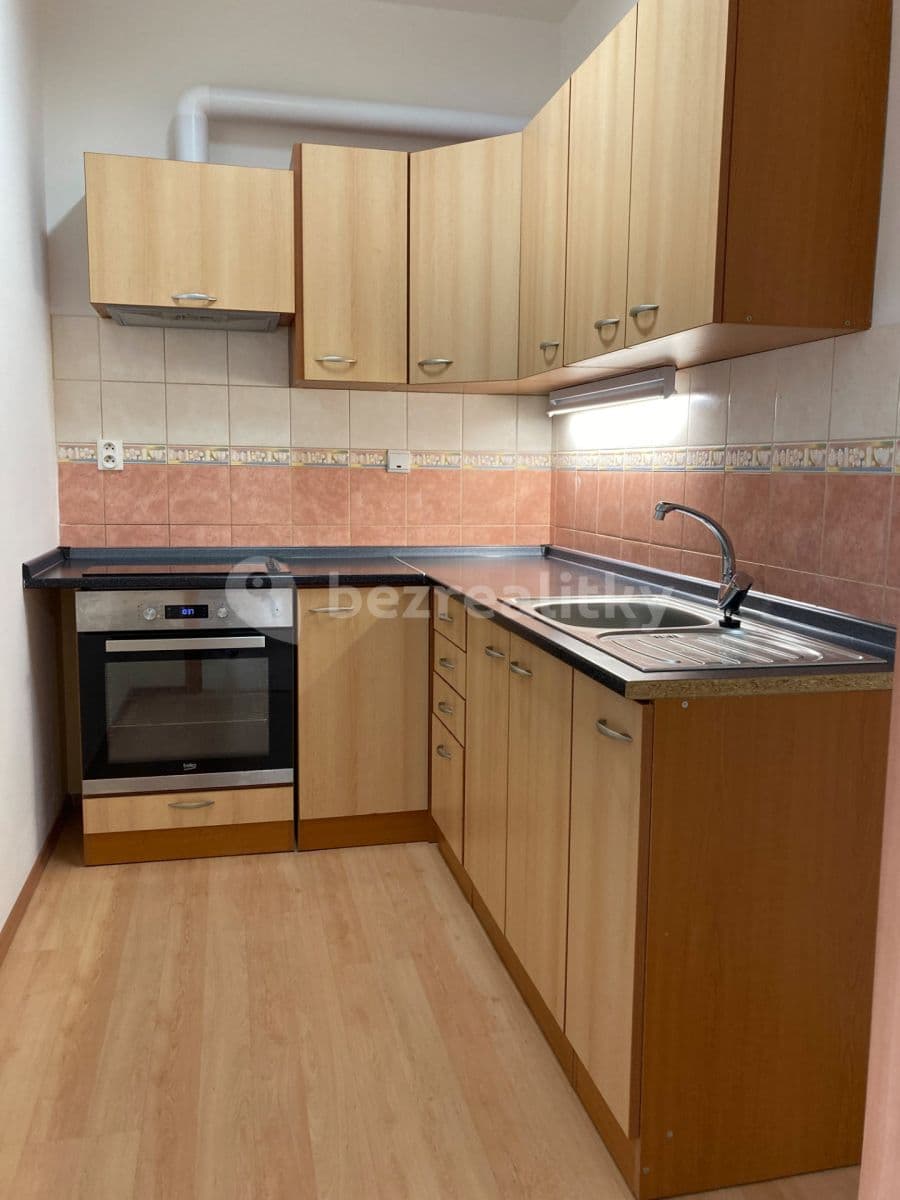 Pronájem bytu 2+kk 42 m², Pražská, Čáslav, Středočeský kraj Pronájem bytu 2+kk 42 m², Pražská, Čáslav, Středočeský kraj