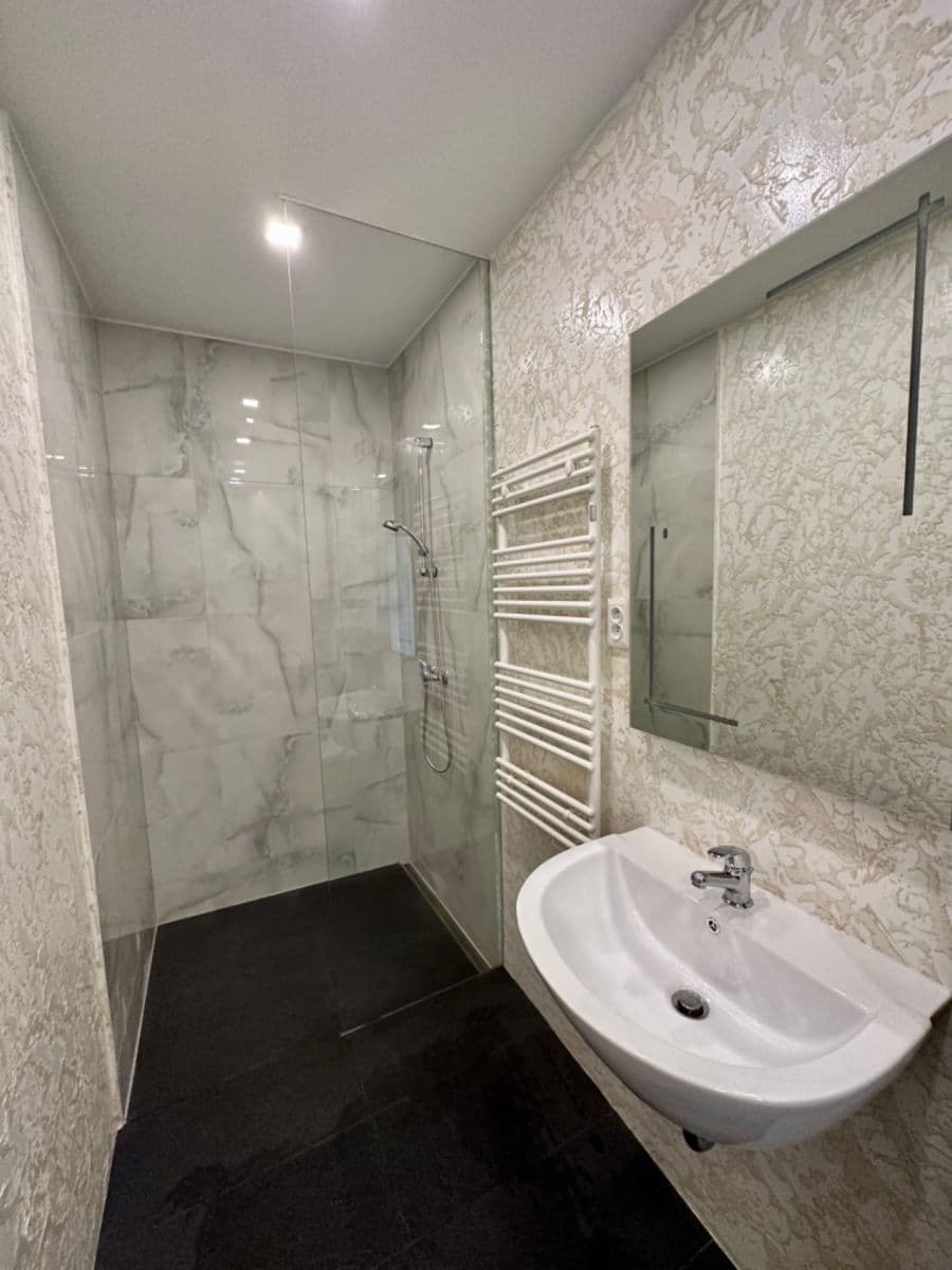 Pronájem bytu 2+kk 80 m², U Kněžské louky, Praha, Praha Pronájem bytu 2+kk 80 m², U Kněžské louky, Praha, Praha