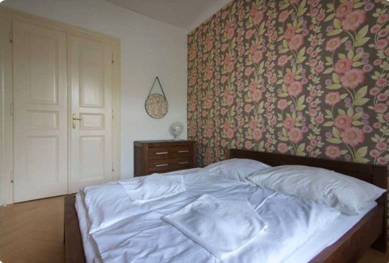 Pronájem bytu 90 m², Blanická, Praha, Praha Pronájem bytu 90 m², Blanická, Praha, Praha