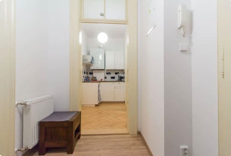 Pronájem bytu 90 m², Blanická, Praha, Praha Pronájem bytu 90 m², Blanická, Praha, Praha