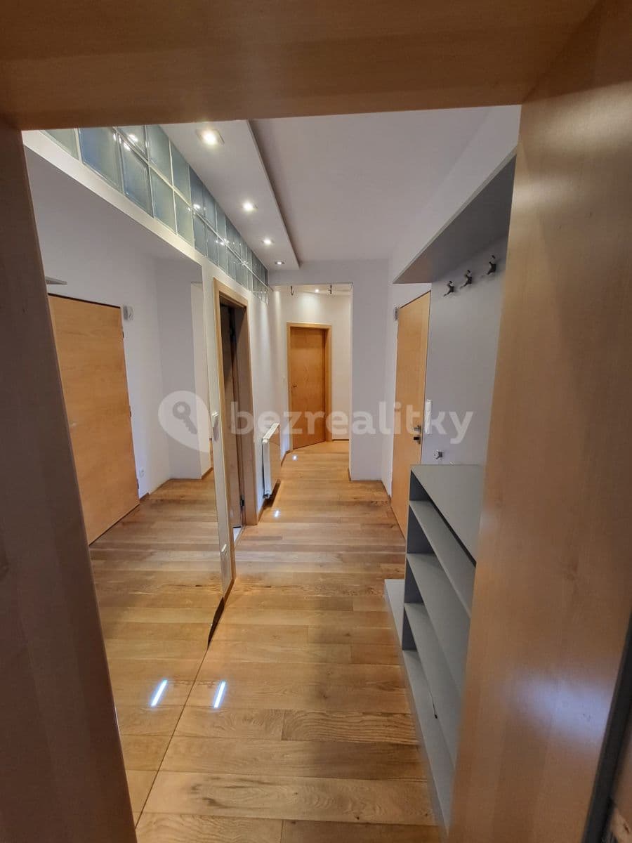 Pronájem bytu 3+kk 91 m², Jiřího Purkyně, Hradec Králové, Královéhradecký kraj Pronájem bytu 3+kk 91 m², Jiřího Purkyně, Hradec Králové, Královéhradecký kraj