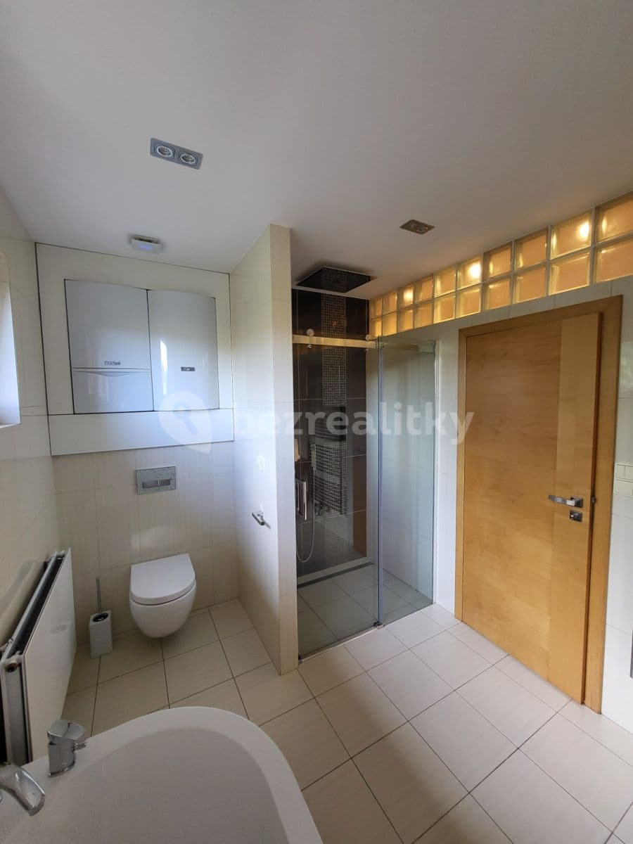 Pronájem bytu 3+kk 91 m², Jiřího Purkyně, Hradec Králové, Královéhradecký kraj Pronájem bytu 3+kk 91 m², Jiřího Purkyně, Hradec Králové, Královéhradecký kraj