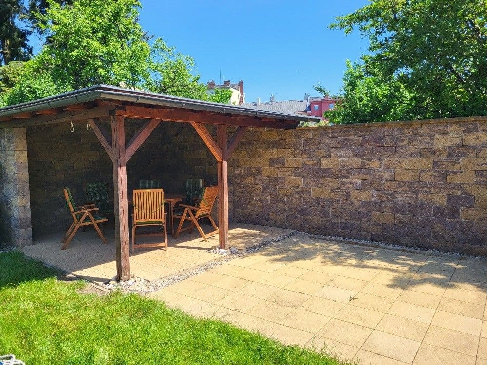 Pronájem bytu 3+kk 91 m², Jiřího Purkyně, Hradec Králové, Královéhradecký kraj Pronájem bytu 3+kk 91 m², Jiřího Purkyně, Hradec Králové, Královéhradecký kraj