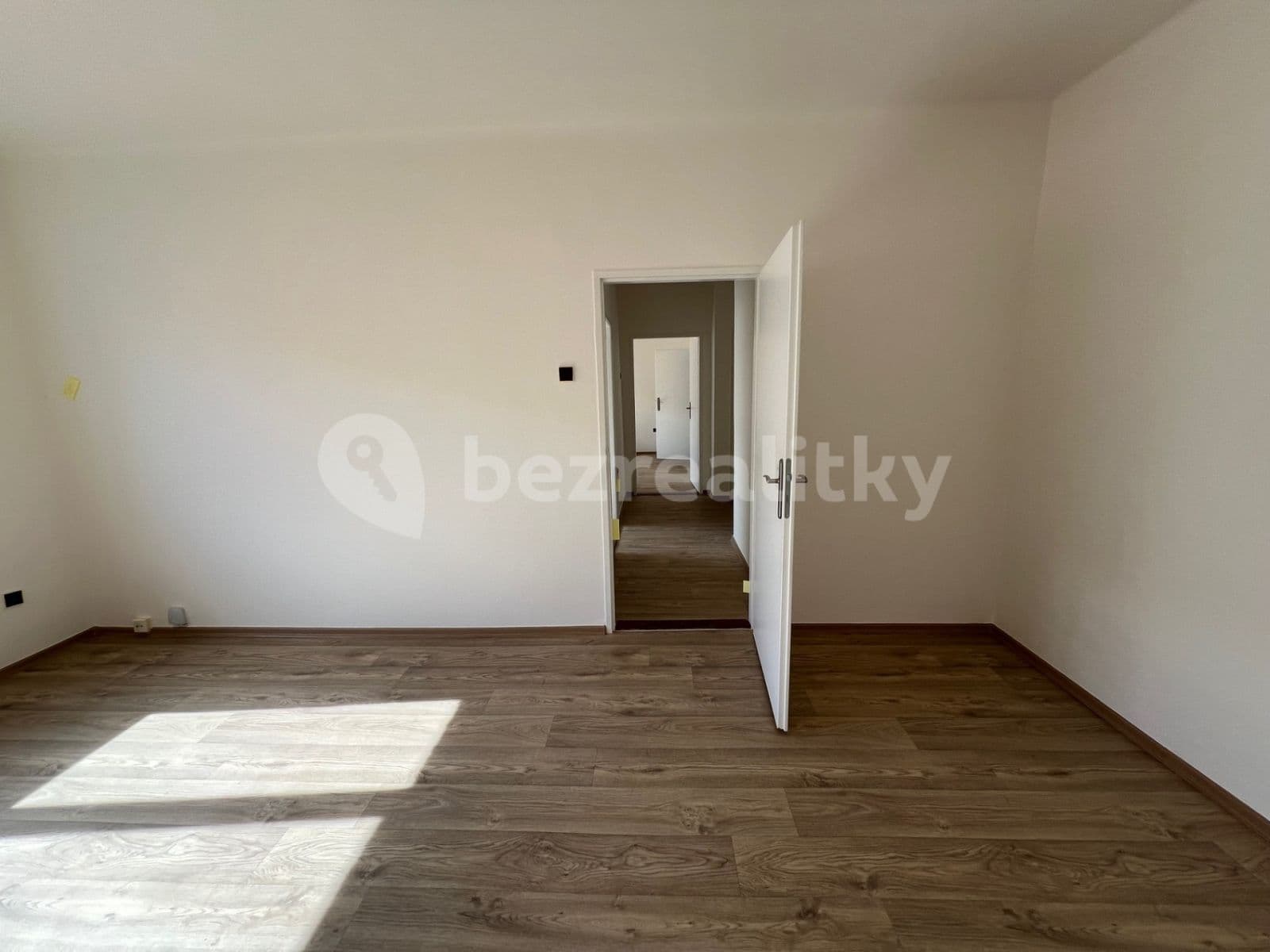 Pronájem bytu 2+1 55 m², Písecká, Praha, Praha Pronájem bytu 2+1 55 m², Písecká, Praha, Praha