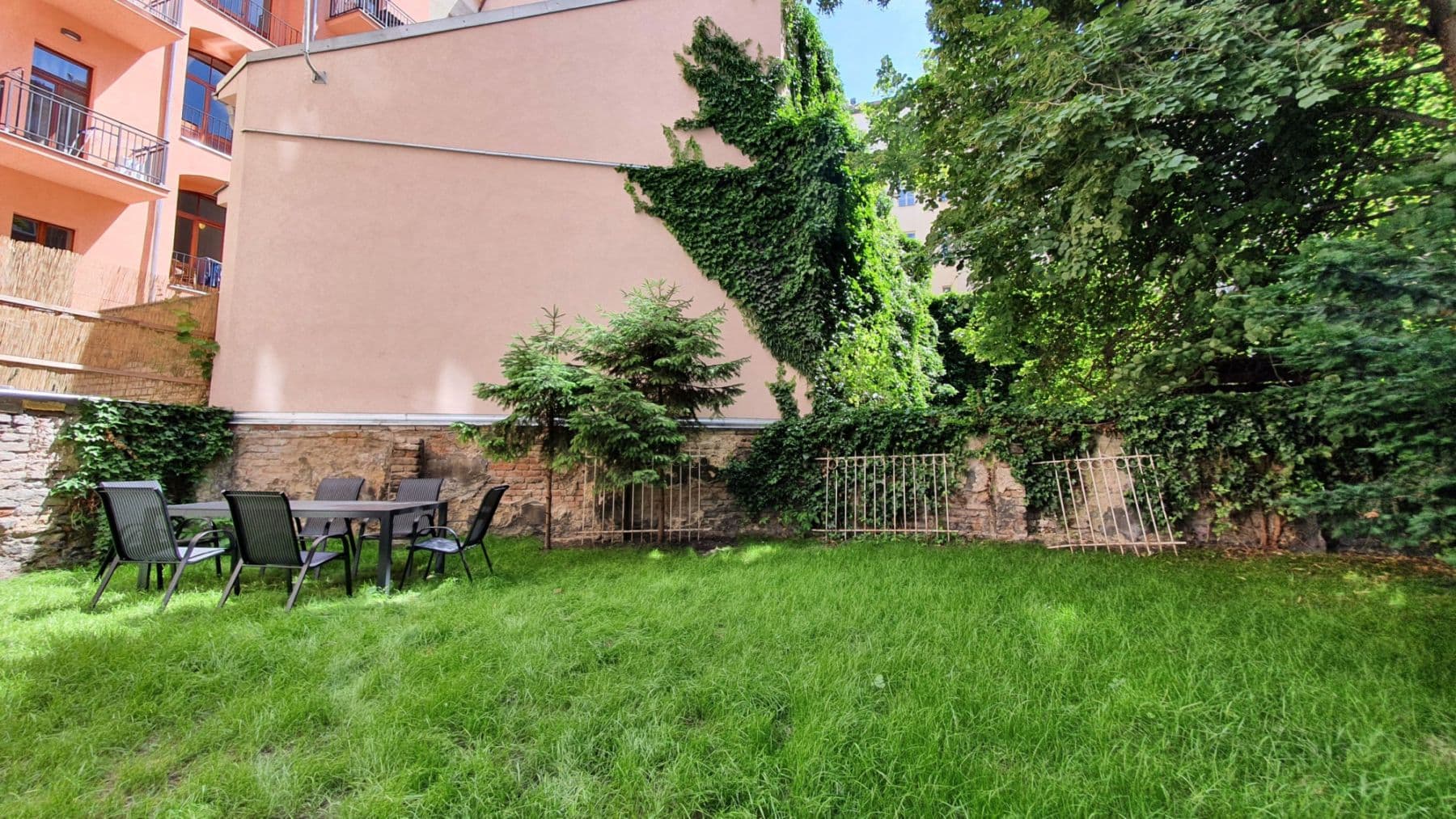 Pronájem bytu 24 m², Tyršova, Praha, Praha Pronájem bytu 24 m², Tyršova, Praha, Praha