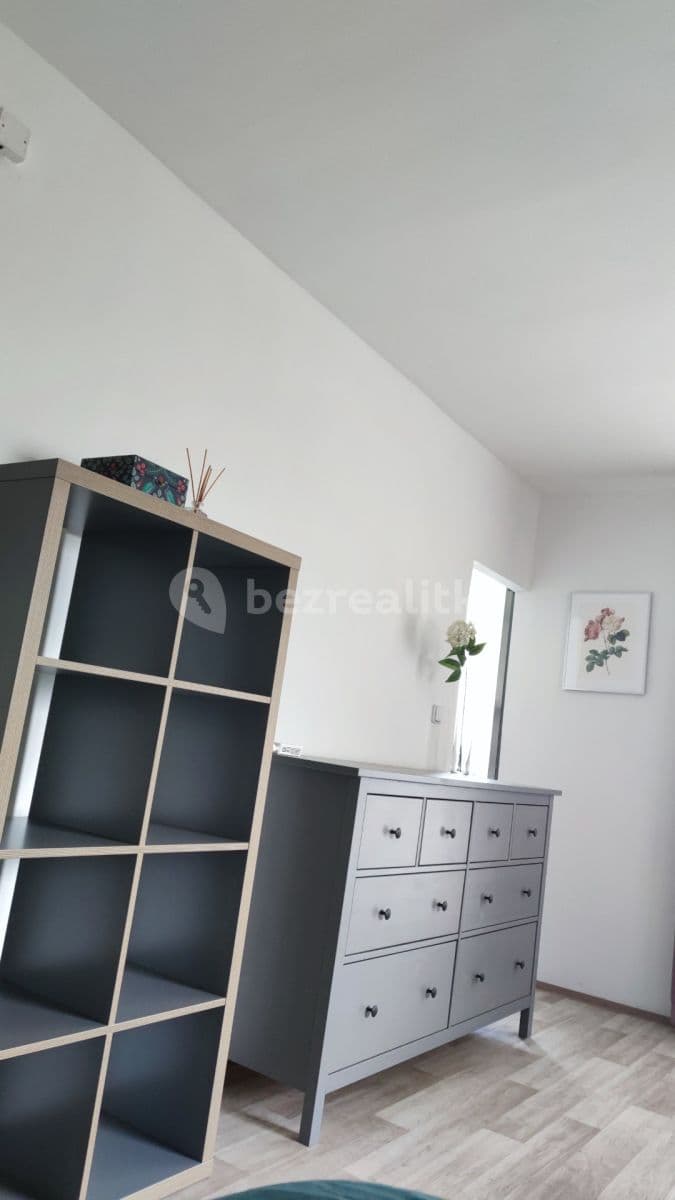 Pronájem bytu 1+1 33 m², Ronešova, Praha, Praha Pronájem bytu 1+1 33 m², Ronešova, Praha, Praha