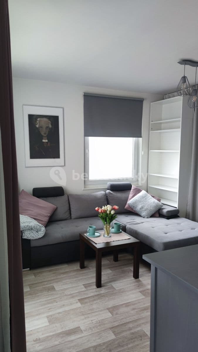 Pronájem bytu 1+1 33 m², Ronešova, Praha, Praha Pronájem bytu 1+1 33 m², Ronešova, Praha, Praha