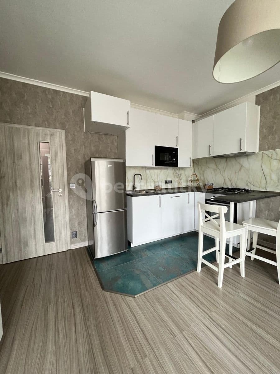 Pronájem bytu 2+kk 43 m², Lipnická, Praha, Praha Pronájem bytu 2+kk 43 m², Lipnická, Praha, Praha