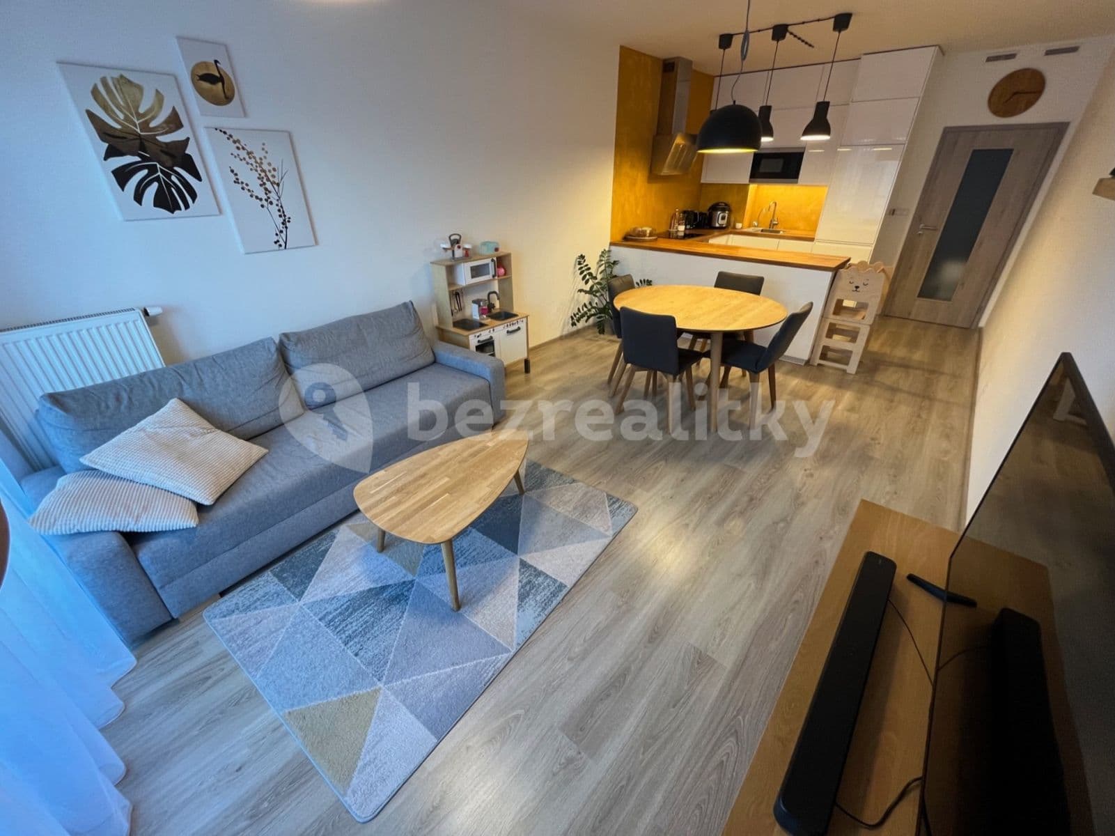 Pronájem bytu 3+kk 60 m², Petrohradská, Praha, Praha Pronájem bytu 3+kk 60 m², Petrohradská, Praha, Praha