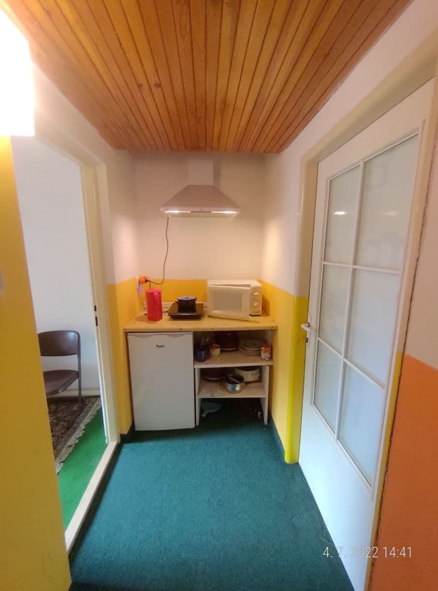 Pronájem bytu 1+kk 25 m², Husova, Pardubice, Pardubický kraj Pronájem bytu 1+kk 25 m², Husova, Pardubice, Pardubický kraj