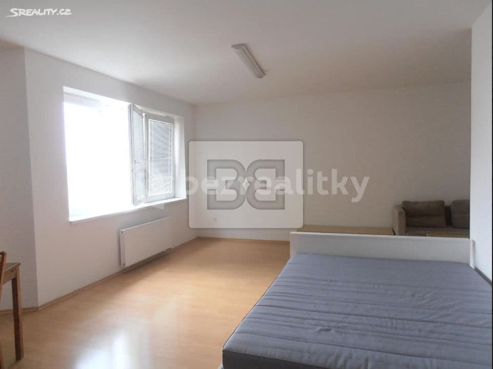 Pronájem bytu 1+kk 50 m², Klášterní Dvůr, Rajhrad, Jihomoravský kraj Pronájem bytu 1+kk 50 m², Klášterní Dvůr, Rajhrad, Jihomoravský kraj