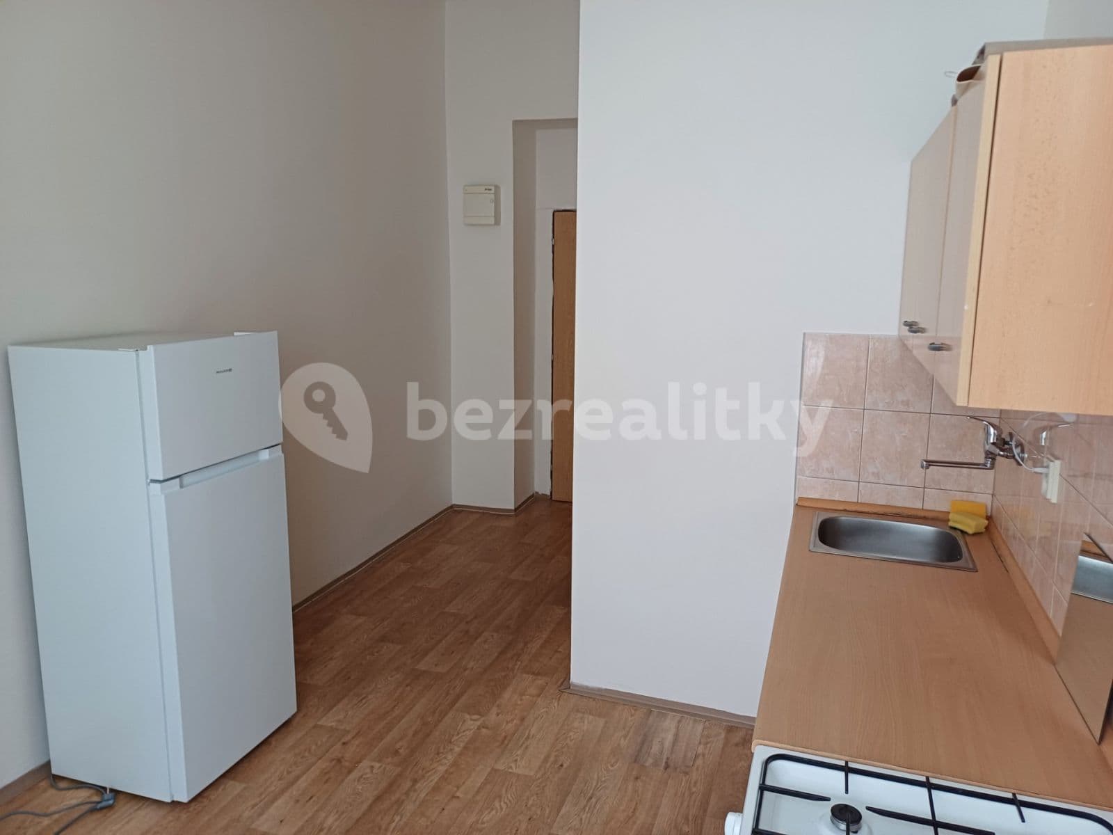 Pronájem bytu 1+1 35 m², Spojovací, Praha, Praha Pronájem bytu 1+1 35 m², Spojovací, Praha, Praha