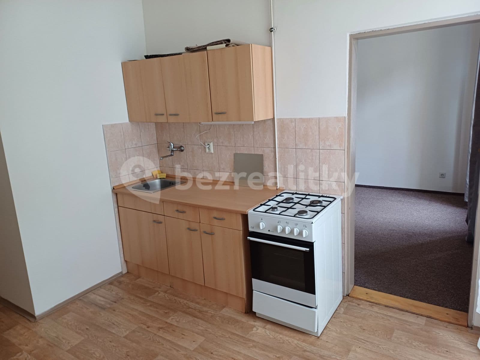 Pronájem bytu 1+1 35 m², Spojovací, Praha, Praha Pronájem bytu 1+1 35 m², Spojovací, Praha, Praha