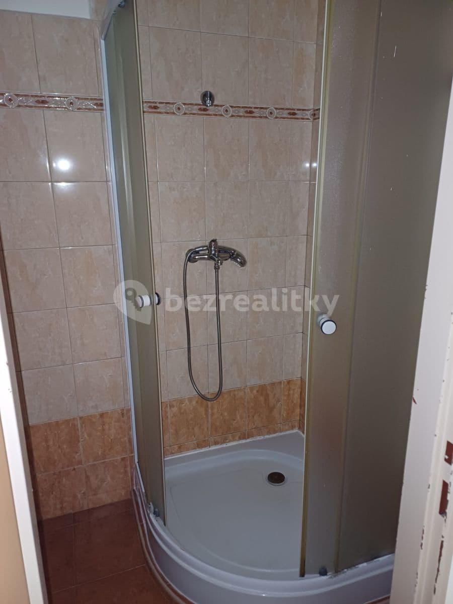 Pronájem bytu 1+1 35 m², Spojovací, Praha, Praha Pronájem bytu 1+1 35 m², Spojovací, Praha, Praha