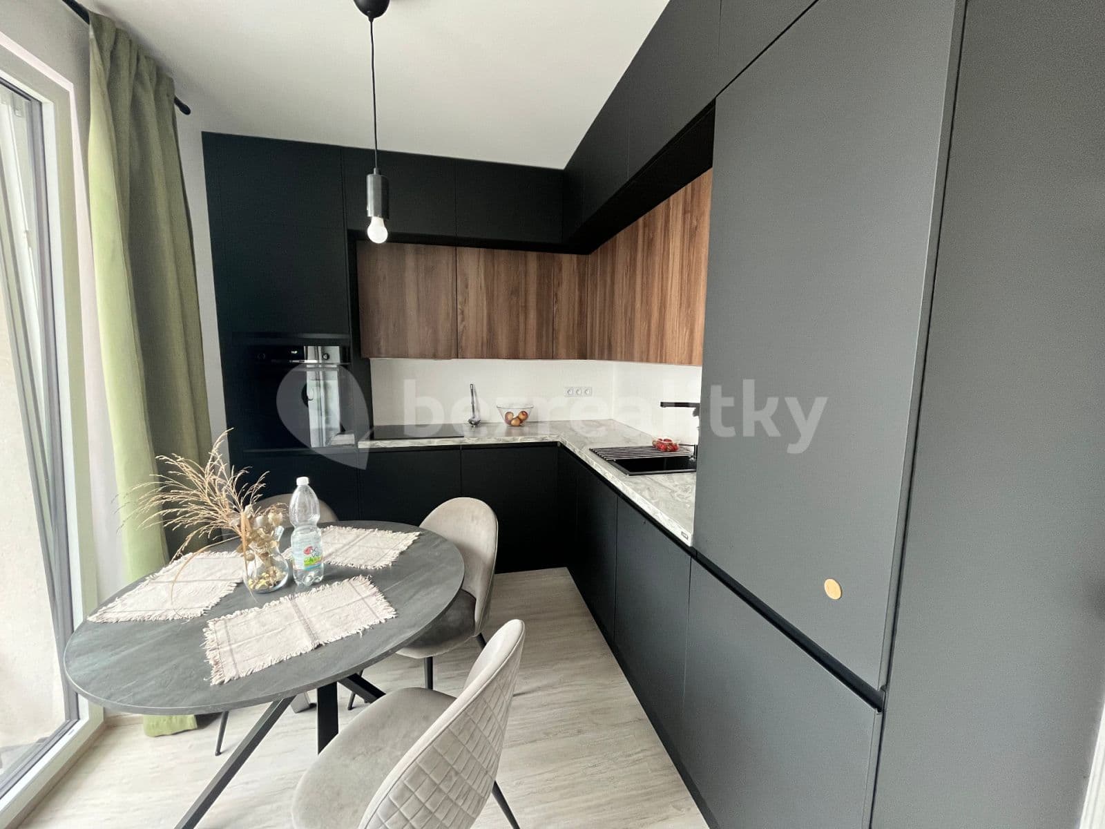 Pronájem bytu 1+kk 42 m², Reissigova, Brno, Jihomoravský kraj Pronájem bytu 1+kk 42 m², Reissigova, Brno, Jihomoravský kraj
