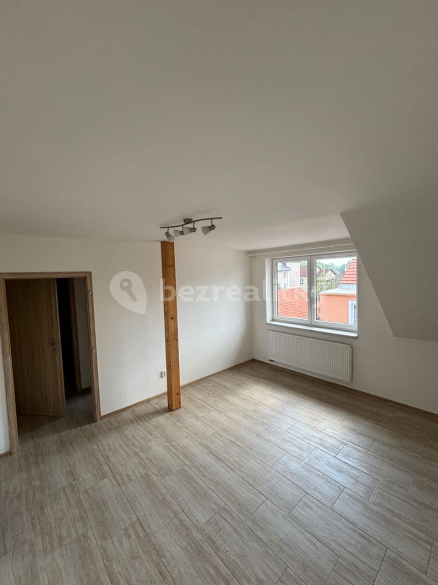 Pronájem bytu 3+1 130 m², Kollárova, Kladno, Středočeský kraj Pronájem bytu 3+1 130 m², Kollárova, Kladno, Středočeský kraj