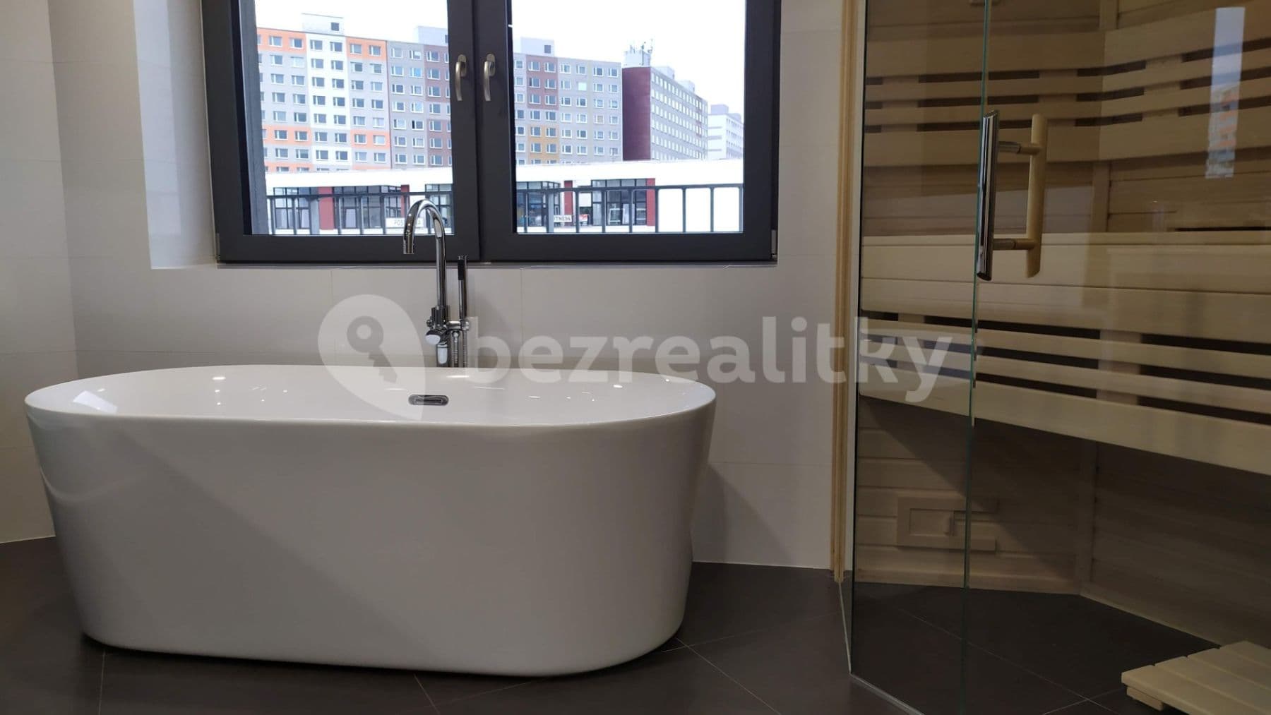 Pronájem bytu 2+kk 81 m², Mukařovského, Praha, Praha Pronájem bytu 2+kk 81 m², Mukařovského, Praha, Praha