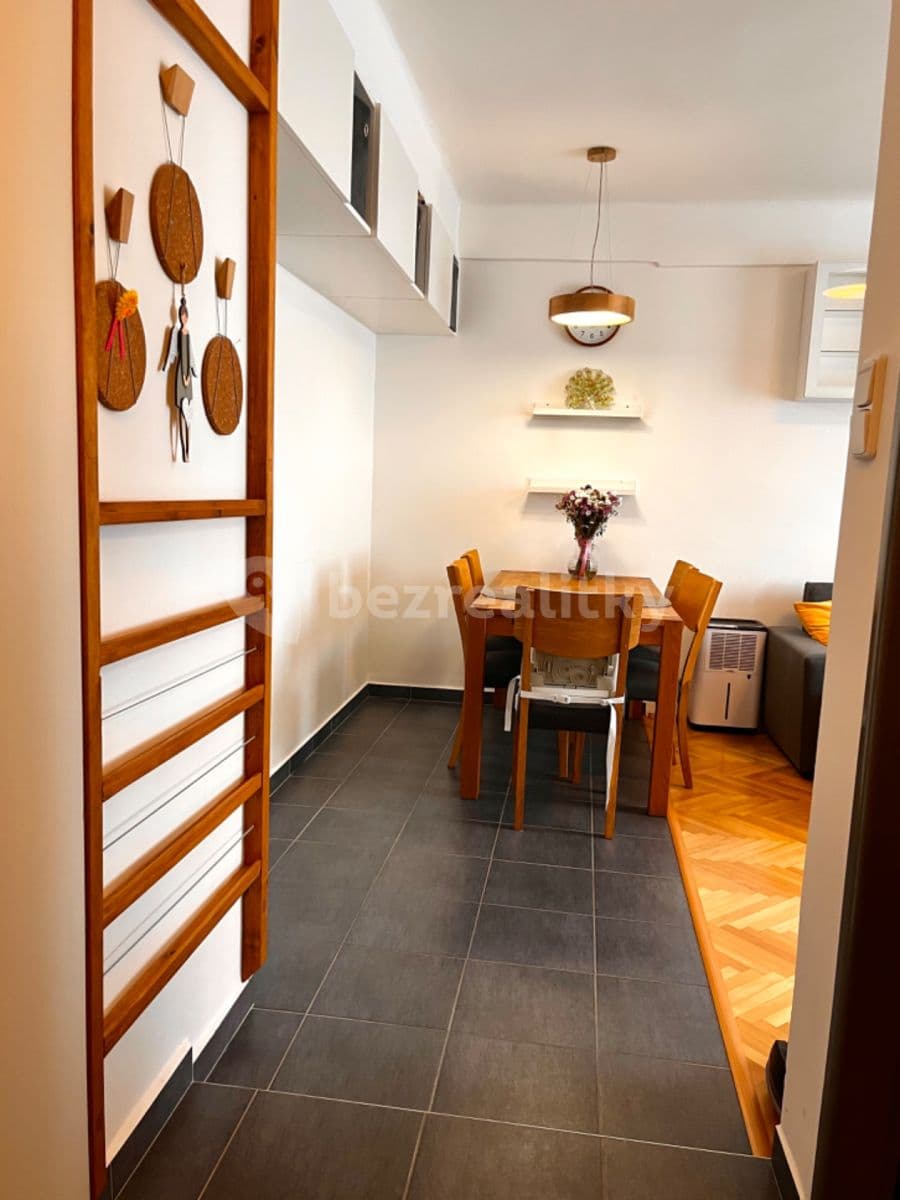 Pronájem bytu 3+kk 65 m², Alešova, Plzeň, Plzeňský kraj Pronájem bytu 3+kk 65 m², Alešova, Plzeň, Plzeňský kraj