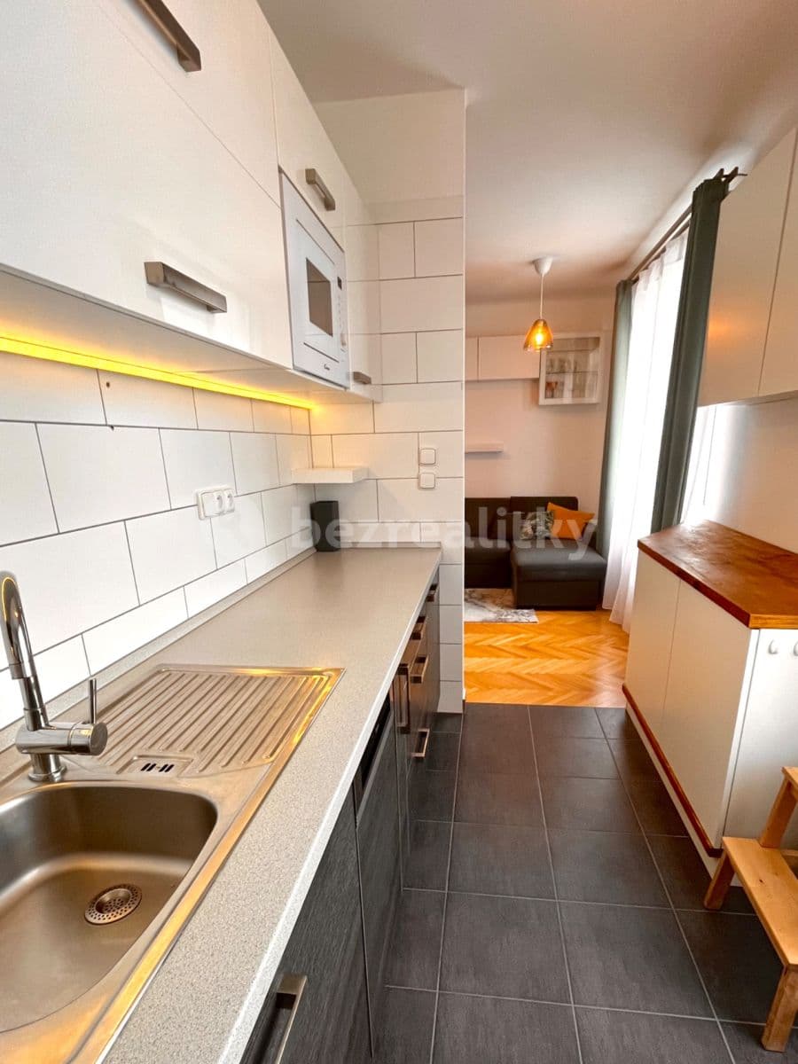 Pronájem bytu 3+kk 65 m², Alešova, Plzeň, Plzeňský kraj Pronájem bytu 3+kk 65 m², Alešova, Plzeň, Plzeňský kraj