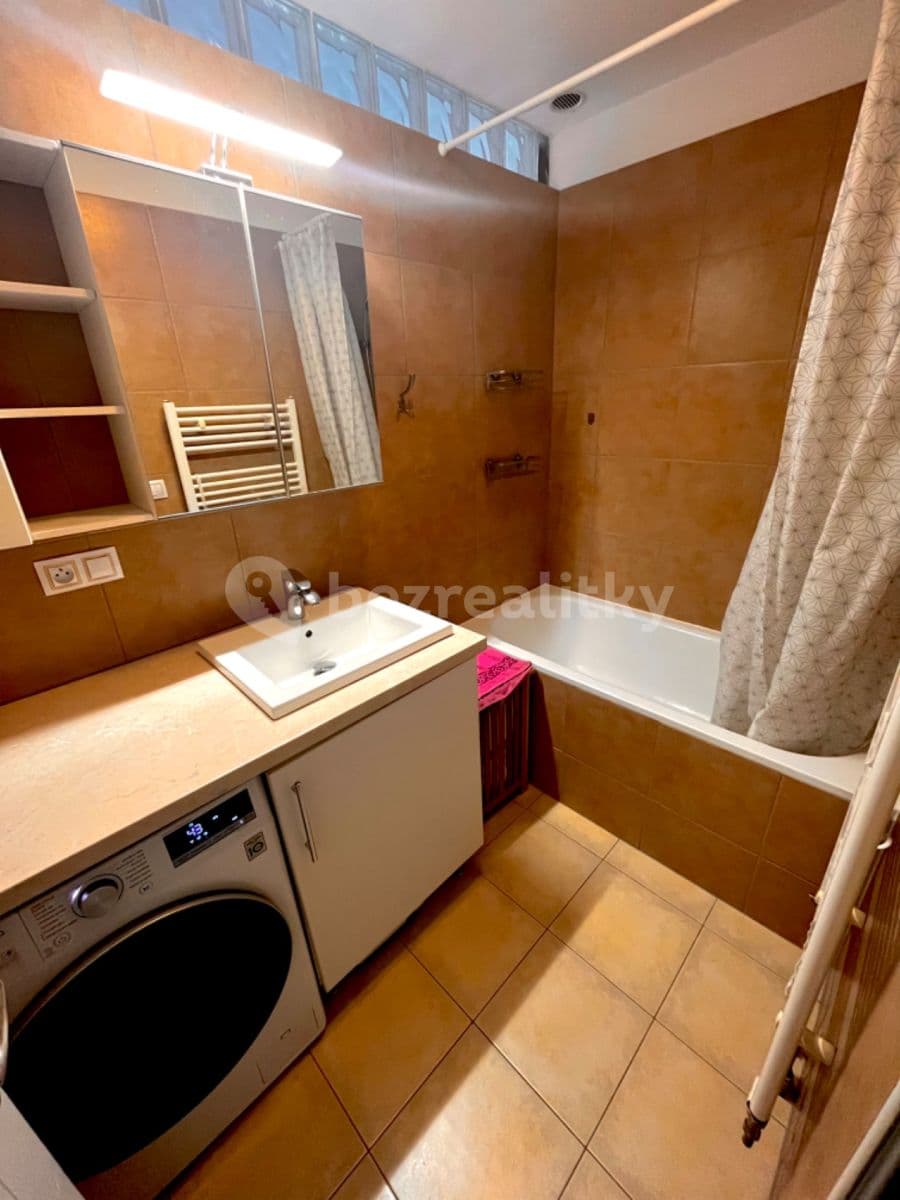 Pronájem bytu 3+kk 65 m², Alešova, Plzeň, Plzeňský kraj Pronájem bytu 3+kk 65 m², Alešova, Plzeň, Plzeňský kraj