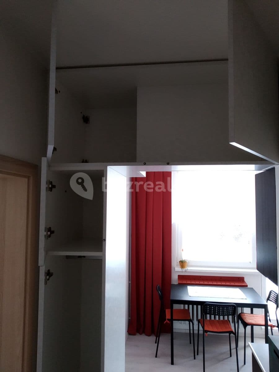 Pronájem bytu 1+1 34 m², Dolní, Prostějov, Olomoucký kraj Pronájem bytu 1+1 34 m², Dolní, Prostějov, Olomoucký kraj