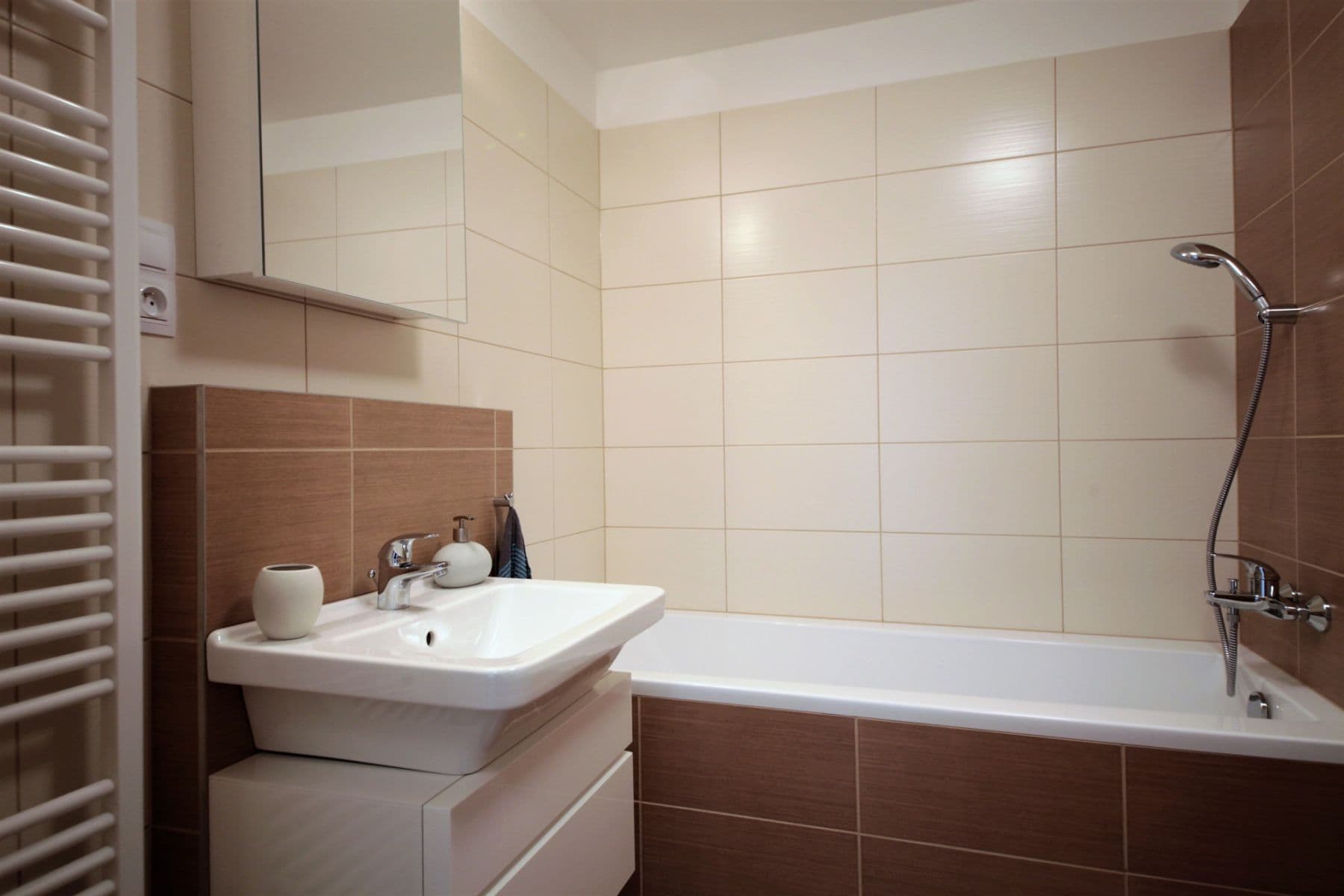 Pronájem bytu 35 m², Modrého, Praha, Praha Pronájem bytu 35 m², Modrého, Praha, Praha
