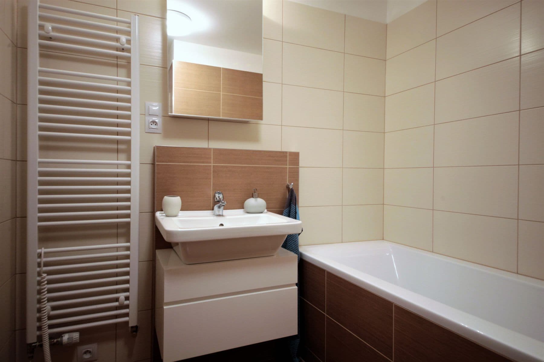 Pronájem bytu 35 m², Modrého, Praha, Praha Pronájem bytu 35 m², Modrého, Praha, Praha