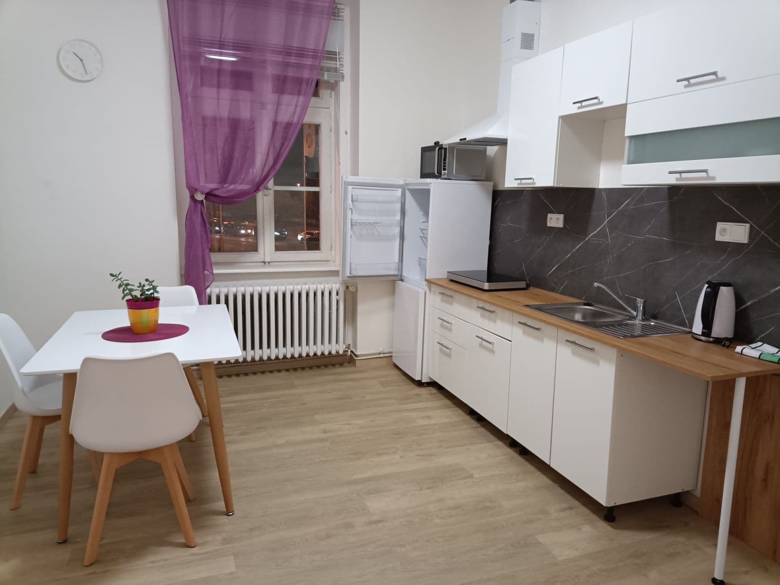 Pronájem bytu 41 m², Sokolovská, Praha, Praha Pronájem bytu 41 m², Sokolovská, Praha, Praha