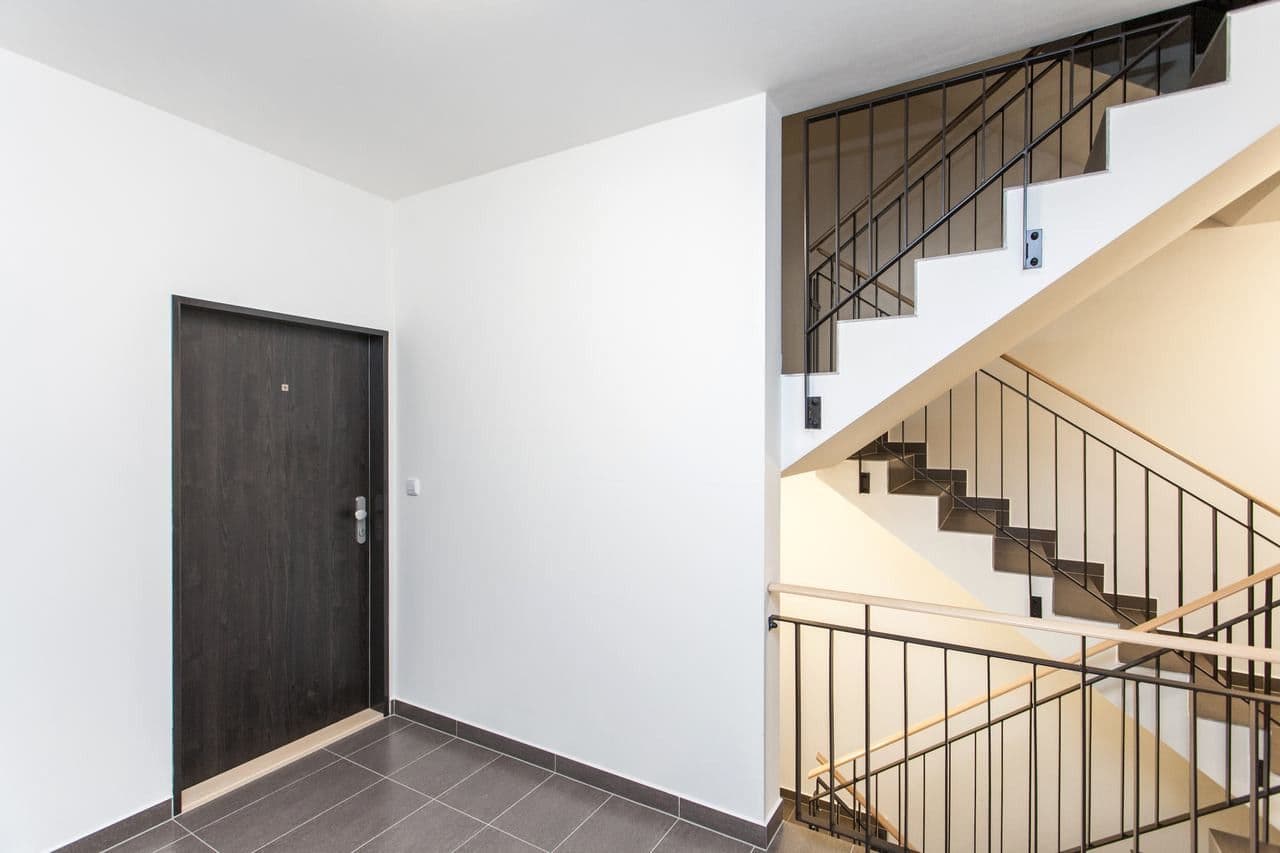 Pronájem bytu 53 m², Drahobejlova, Praha, Praha Pronájem bytu 53 m², Drahobejlova, Praha, Praha