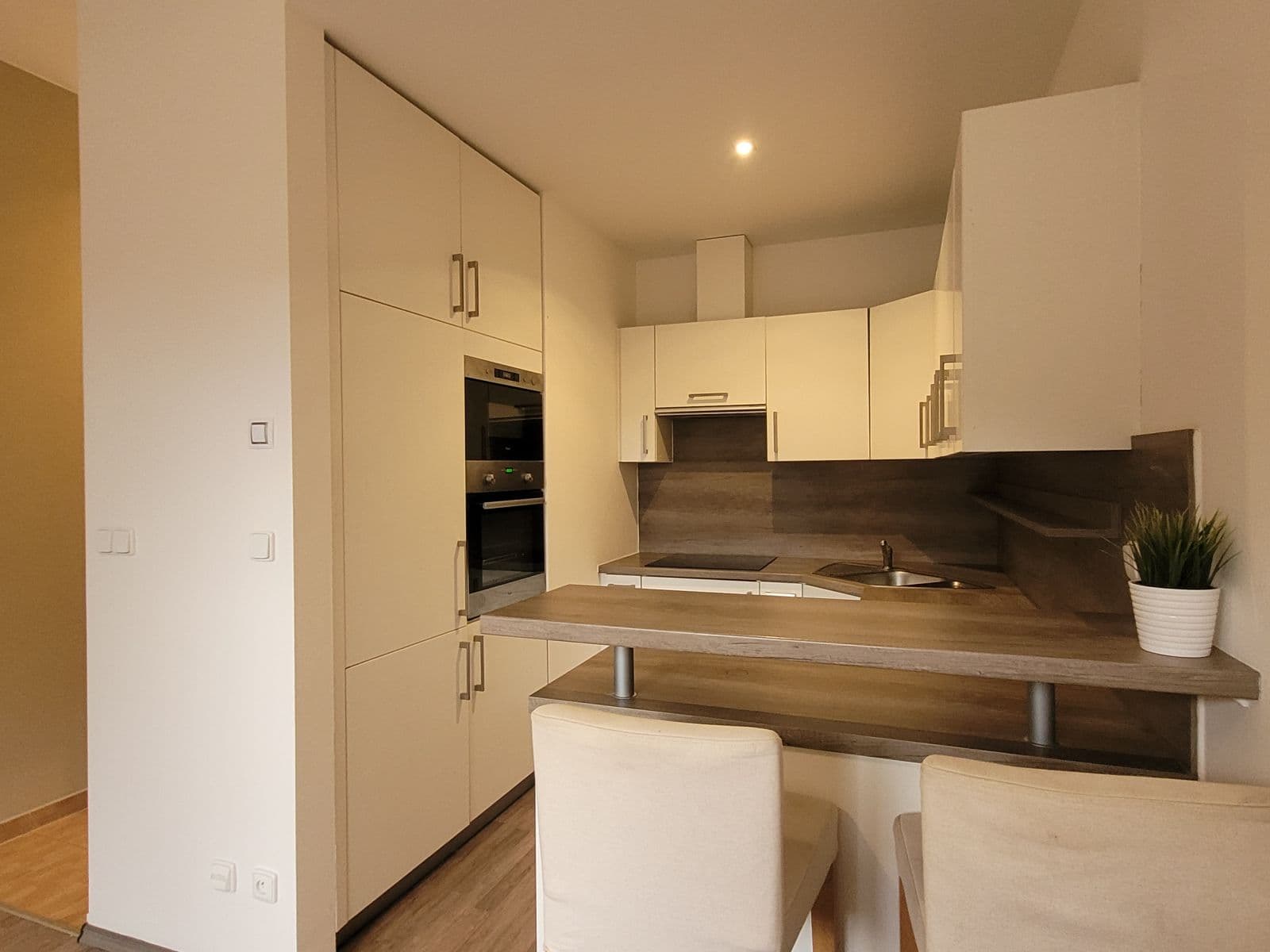 Pronájem bytu 34 m², U Reálky, Olomouc, Olomoucký kraj Pronájem bytu 34 m², U Reálky, Olomouc, Olomoucký kraj